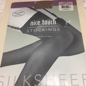 Vintage NICE TOUCH SILK SHEER STOCKINGS FOR GARTERS Nude Sz A